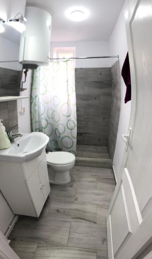 דירות Apartament Ultracentral וטרה דורניי מראה חיצוני תמונה